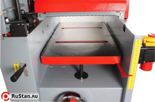 Станок фуговально-рейсмусовый HOB410P фото №4 Станок фуговально-рейсмусовый HOB410P фото №4