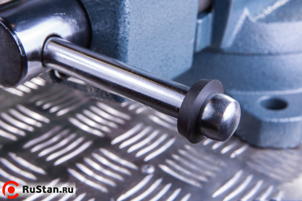 Тиски Механик 748A фото №3 Тиски Механик 748A фото №3