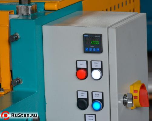 Электромеханическая редукторная гильотина ERGM 1520x2,0 фото №5 ERGM 1520x2,0 фото №5