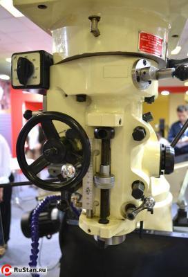 Вертикально-фрезерный станок JET JVM-836 TS, фото №3 JVM-836TS фото №3