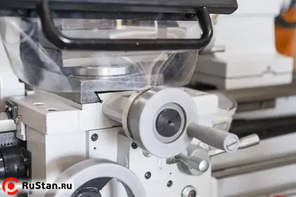 Токарно-винторезный станок STALEX C0632D/1000 фото №2 C0632D/1000 фото №2