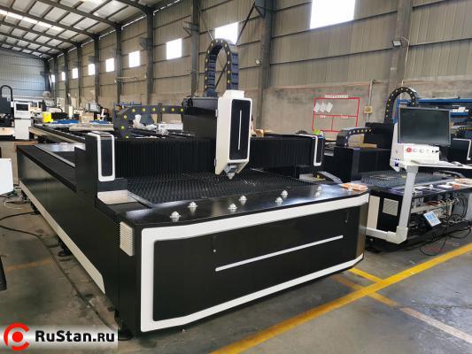 Лазерный станок для резки металла с автофокусом Raptor SFL3015 Raycus 3000 Вт фото №4 Лазерный станок для резки металла с автофокусом Raptor SFL3015 Raycus 3000 Вт фото №4