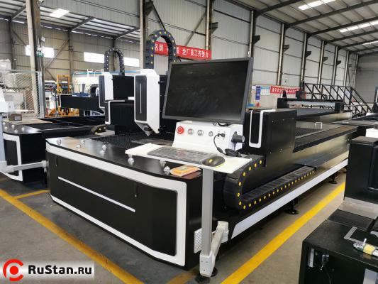 Лазерный станок для резки металла с автофокусом Raptor SFL3015 Raycus 3000 Вт фото №3 Лазерный станок для резки металла с автофокусом Raptor SFL3015 Raycus 3000 Вт фото №3