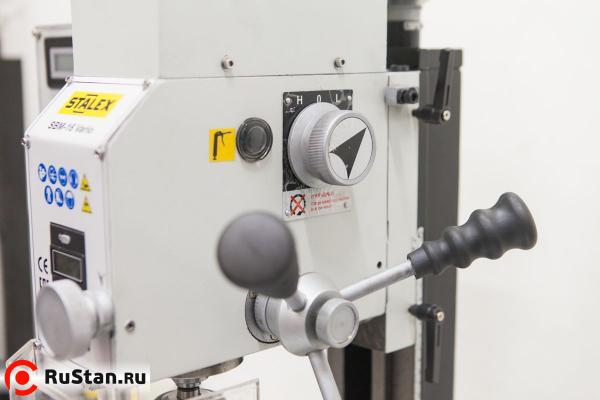 Фрезерно-сверлильный станок STALEX SBM-16 Vario фото №8 SBM-16 Vario фото №8