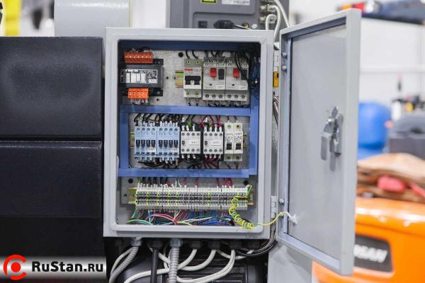 Станок токарно-винторезный Stalex C0636N/1000 фото №7 C0636N/1000 фото №7